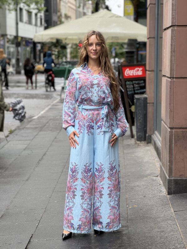 paisley-set-aura