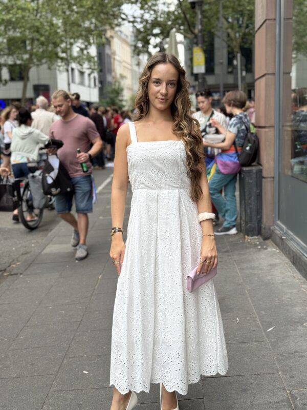 luna-broderie-midi-dress