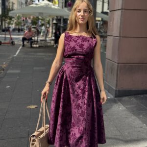 Ruby Kleid